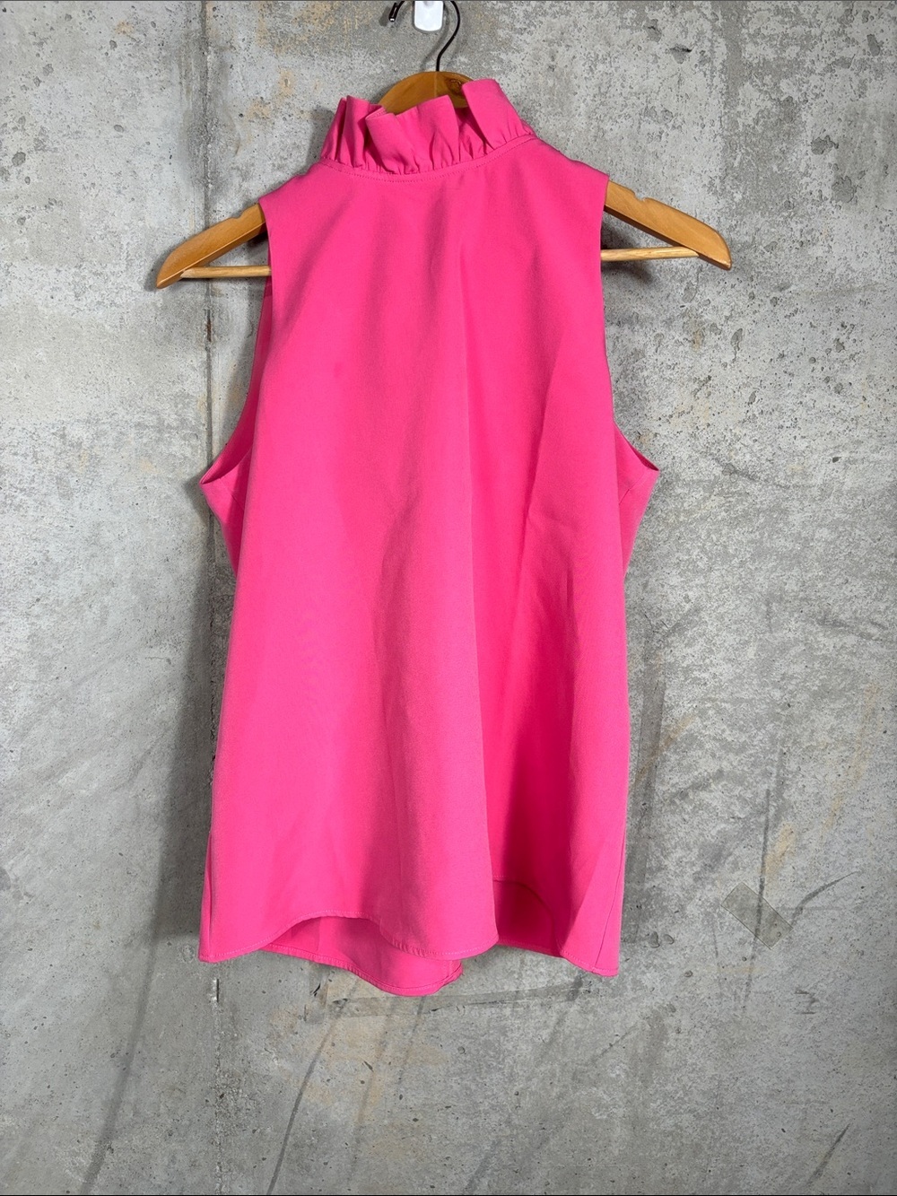 Tuckernuck Hot Pink  Mason Blouse Sleeveless Top Ruffle Bow Tie